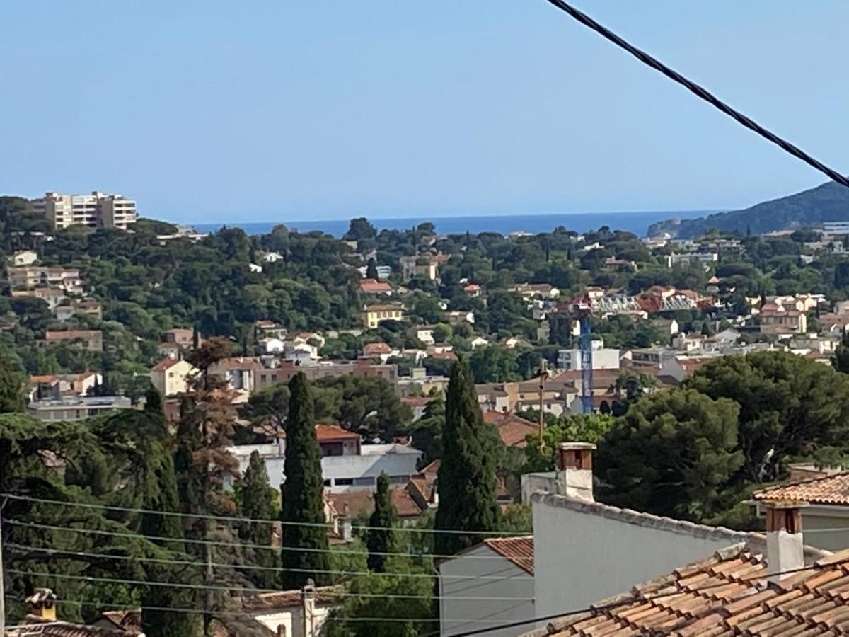 Gite « La Sakalava » Vue Panoramique Faron ตูลง ภายนอก รูปภาพ